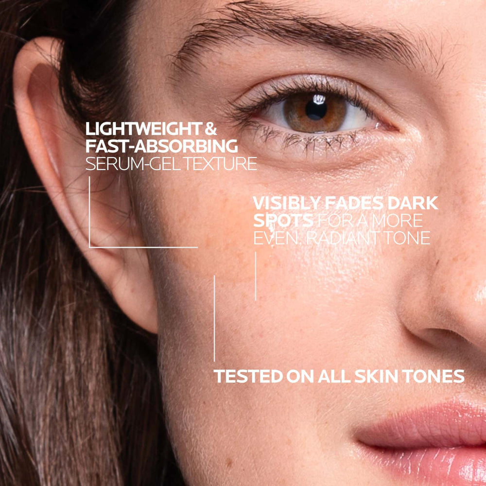 Close-up texture of Mela B3 Serum ready for quick absorption.