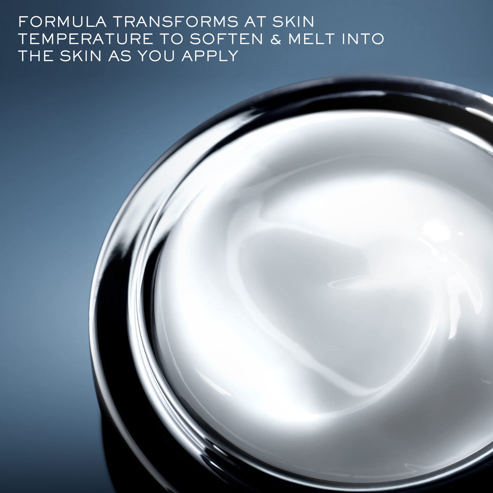 Lancôme Advanced Génifique Night Cream application demonstrates soothing, non-greasy nighttime hydration.