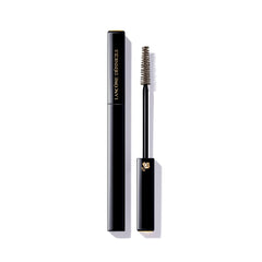 Lancôme Définicils wand close-up for precise, defined lashes.