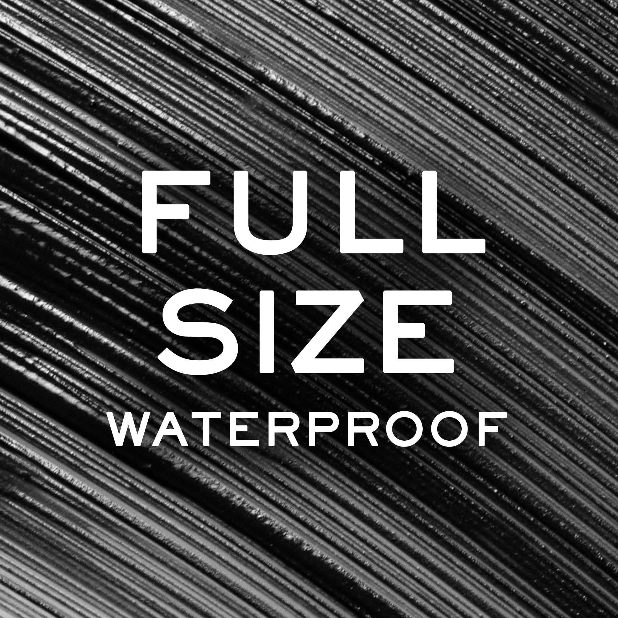 Waterproof finish of Lancôme Définicils with easy removal using a remover for waterproof mascaras.