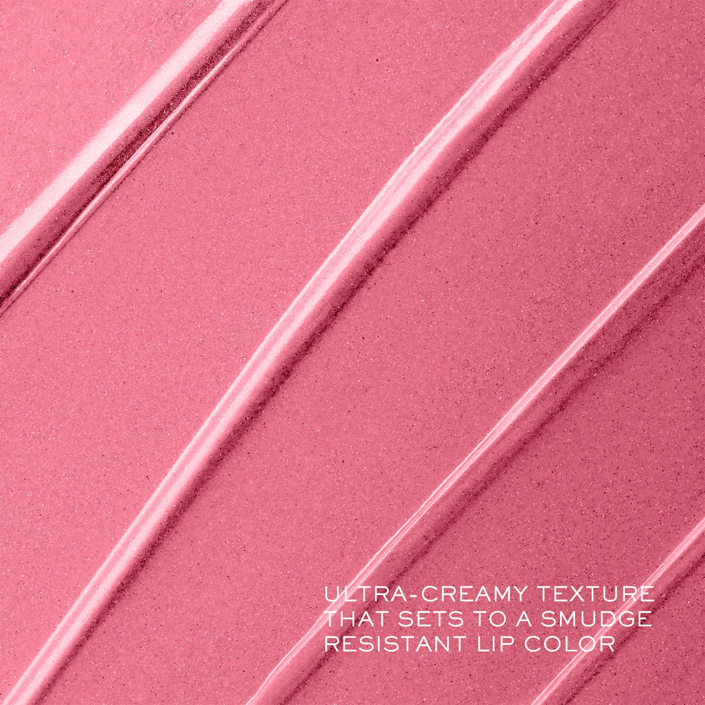 Hyaluronic acid-infused lipstick delivers plump, hydrated lips.