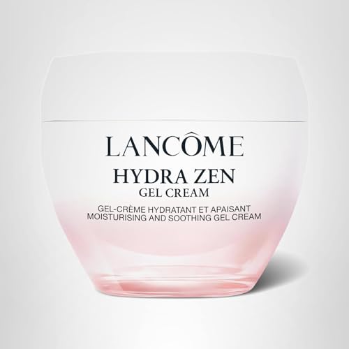 Packaging highlights hyaluronic acid and oil-free formula