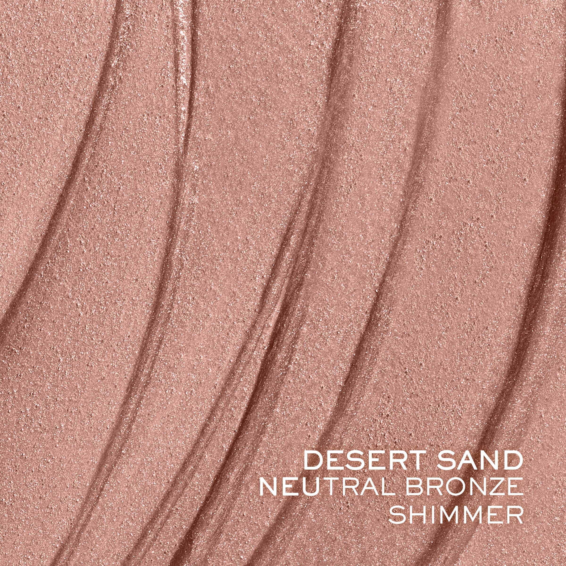Lancôme Idôle Tint precision eyeliner tip for a sharp line in Desert Sand