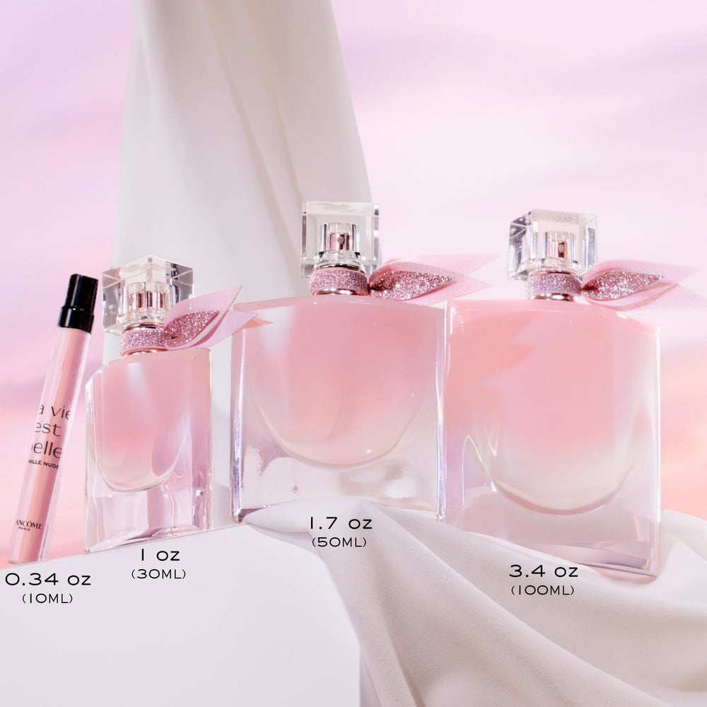 Lancôme La Vie Est Belle Vanille Nude packaging box in warm lighting.
