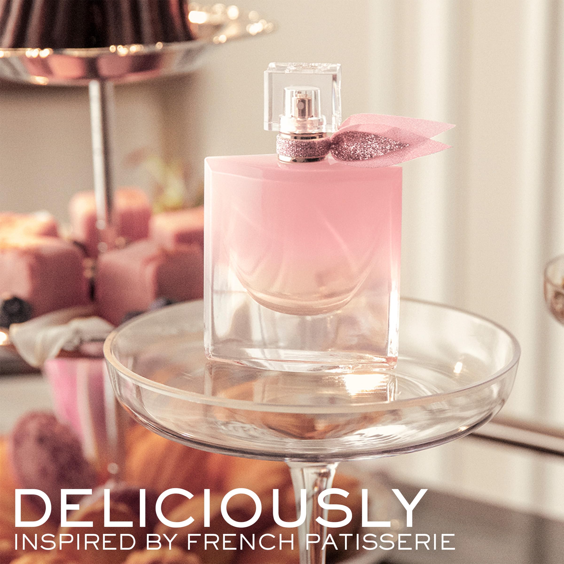 Lancôme La Vie Est Belle Vanille Nude perfume swirl evokes luxurious sweetness.