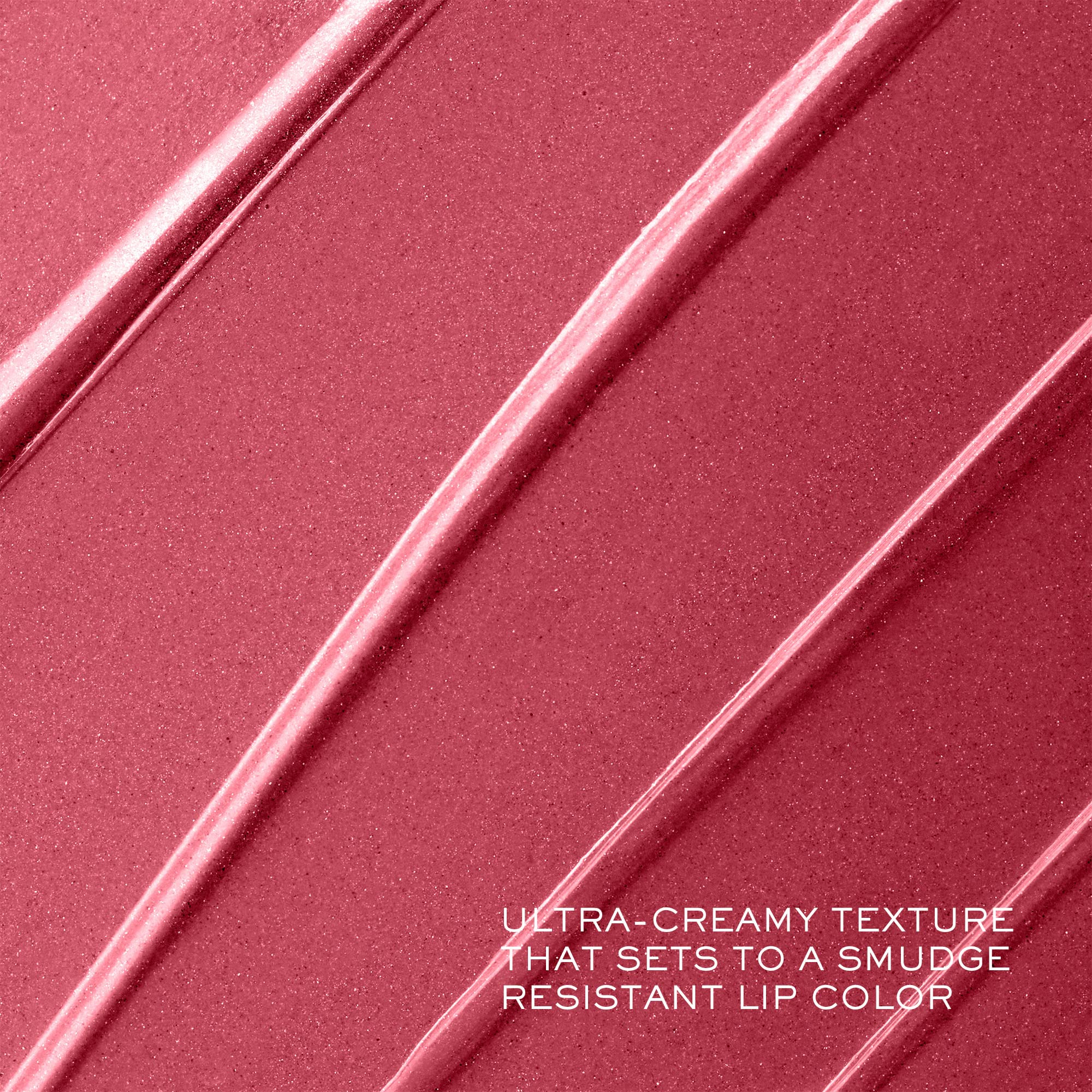 Lancôme L'Absolu Rouge non-bleeding formula keeps edges clean.
