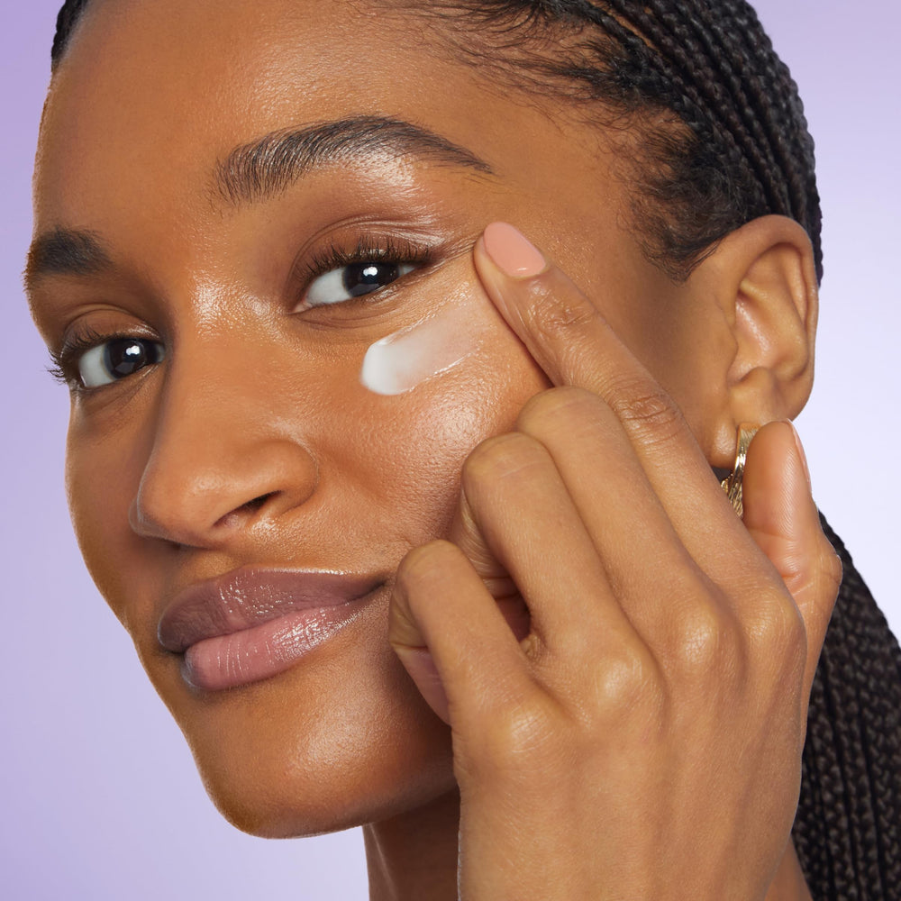 Lancôme Rénergie eye-cream shown in morning routine.