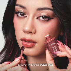Doe-foot applicator of LANEIGE JuicePop Box Lip Tint ready for precise application.