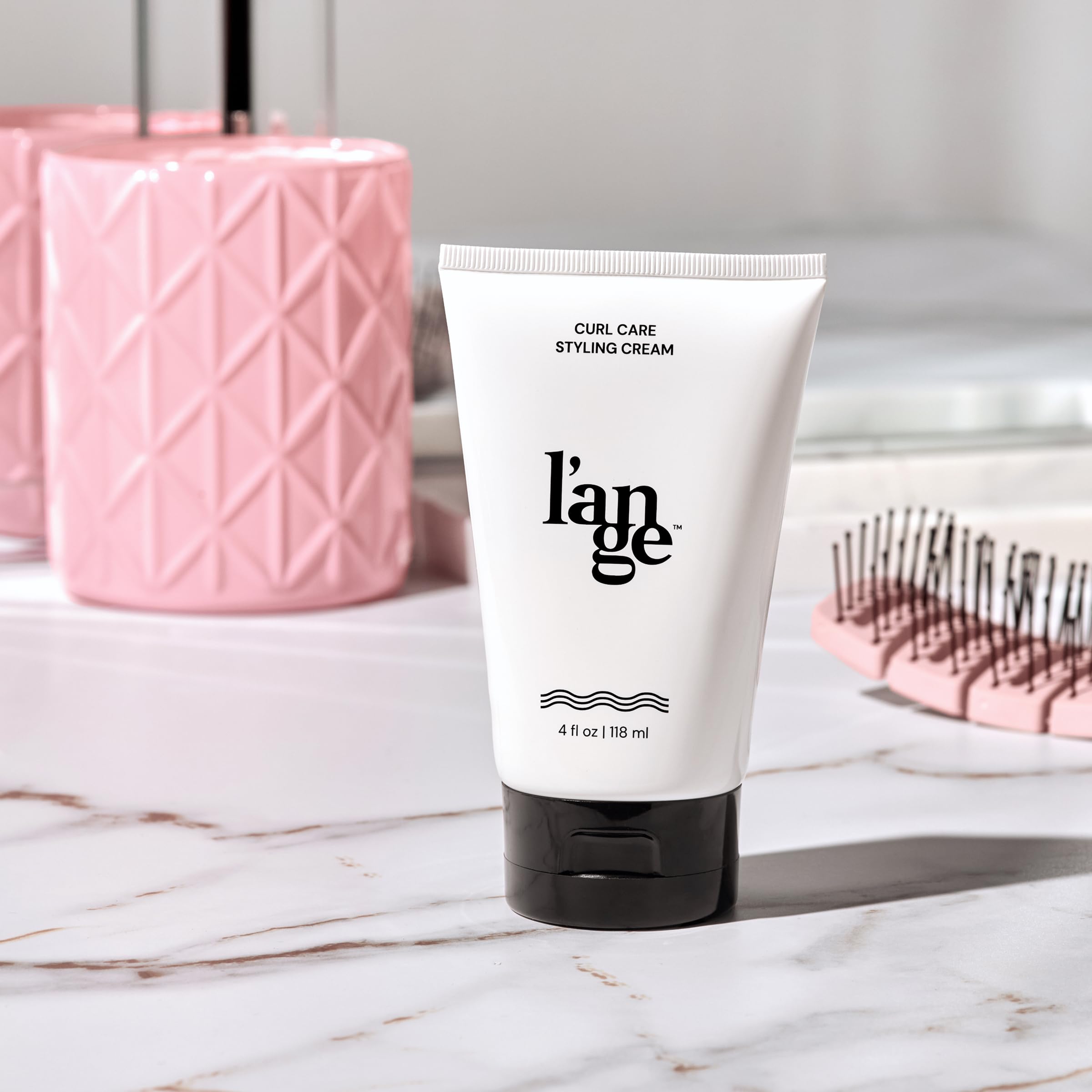 L'ANGE HAIR Definicion de Rizos – control del encrespamiento para un look definido.