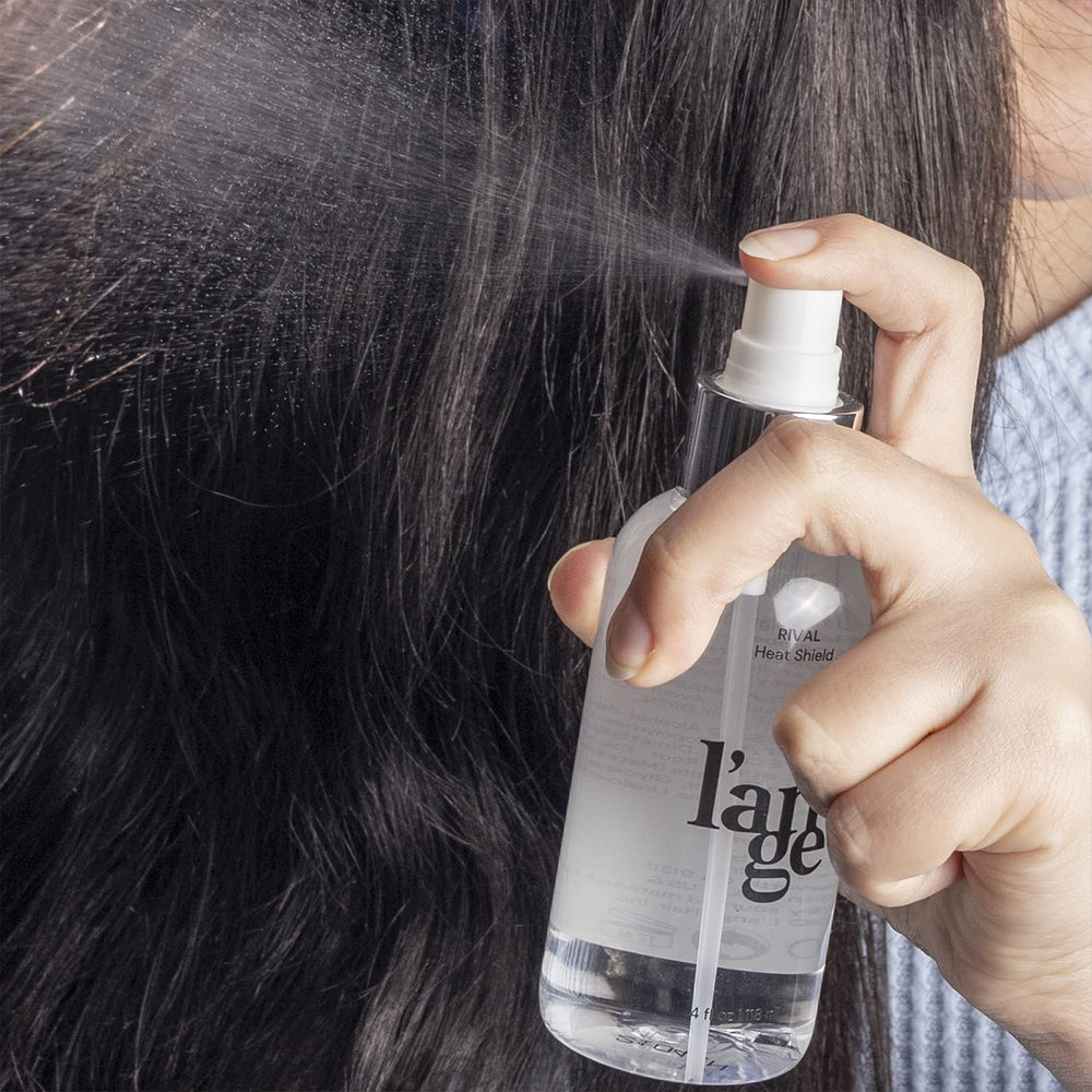 L'ANGE HAIR Rival Heat Shield, ayuda a mantener el cabello hidratado durante el peinado diario.