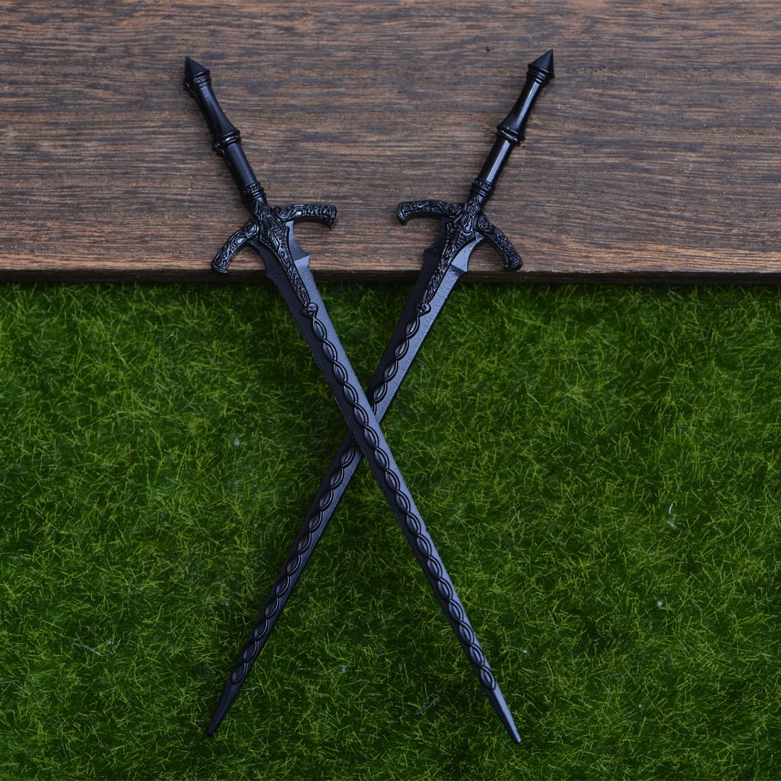 LANGHONG hair sticks with knot detailing adds cultural flair.