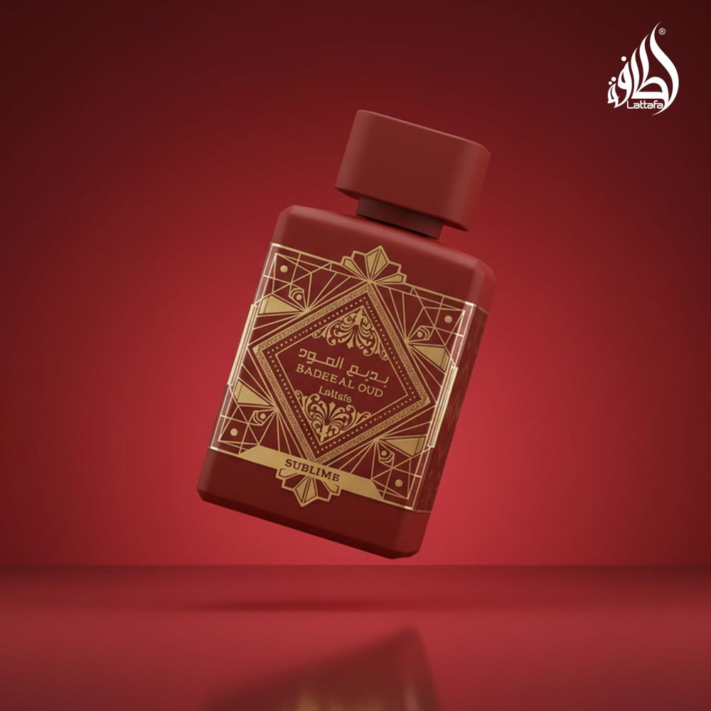 Lattafa Badee Al Oud Sublime middle notes close-up with plum and jasmine