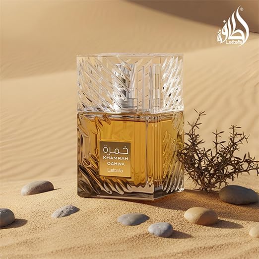 Lattafa Khamrah Qahwa white-flowers close-up hints floral lift