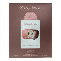 Lattafa Pride Vintage Radio base note texture with sandalwood and amberwood warmth