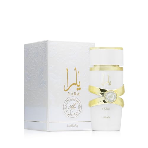 Lattafa Yara Moi base notes patchouli and sandalwood for lasting depth