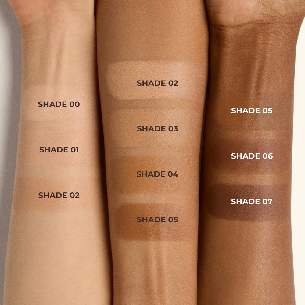 Laura Mercier tinted blur balm texture closeup shows balm-to-powder transition.