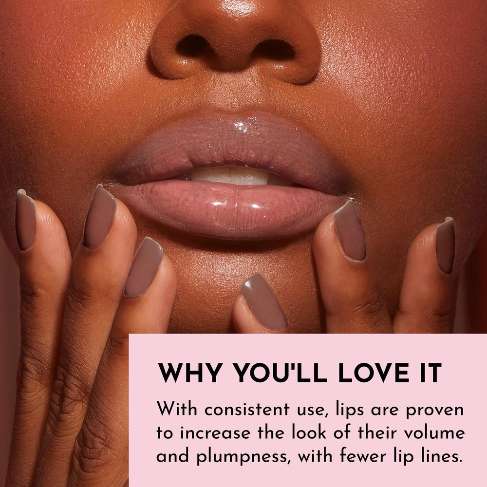 Plush LAWLESS applicator hugs lips for comfortable, even coverage.
