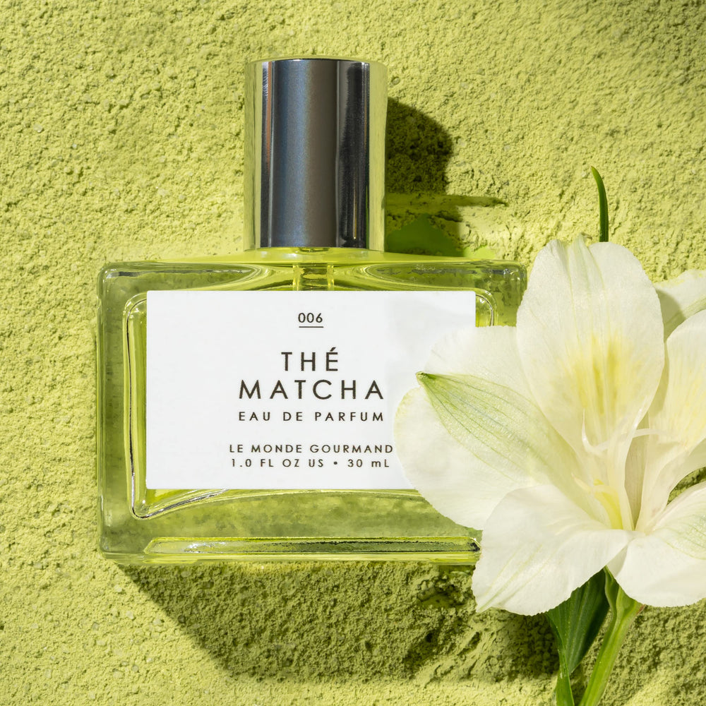 Packaging box image for Le Monde Gourmand Thé Matcha, gift-ready presentation.