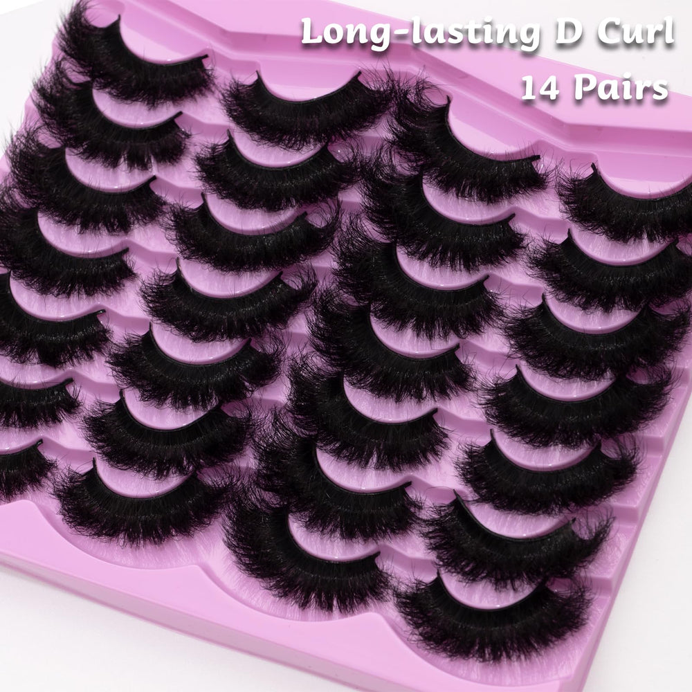 LeafMoon D Curl faux mink lashes provide a defined curl that opens the eyes.