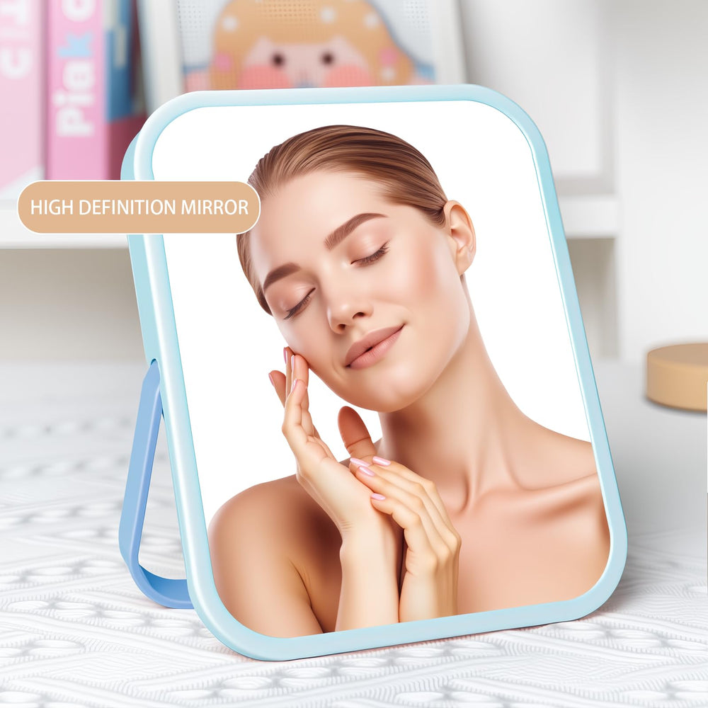 LeaOcaao travel mirror with hanging port for on-the-go touch-ups.