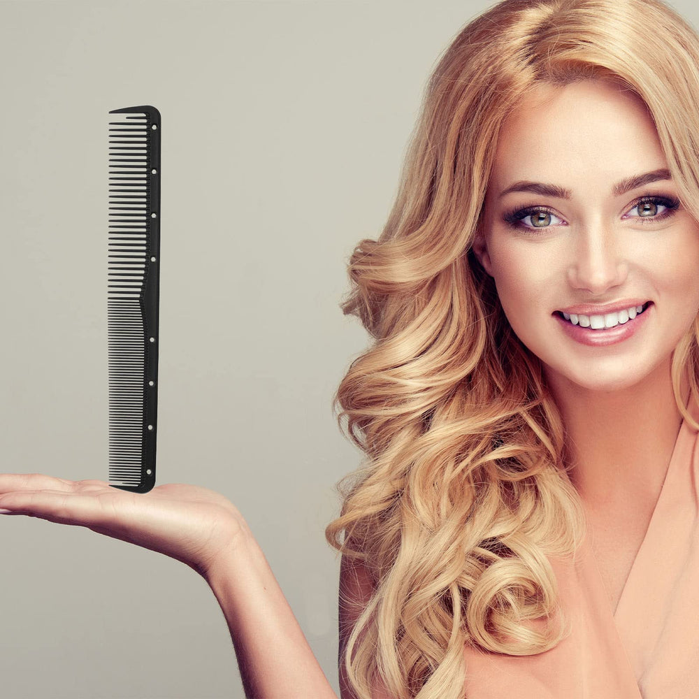 Leinuosen 8-hole cutting comb supports accurate parting.
