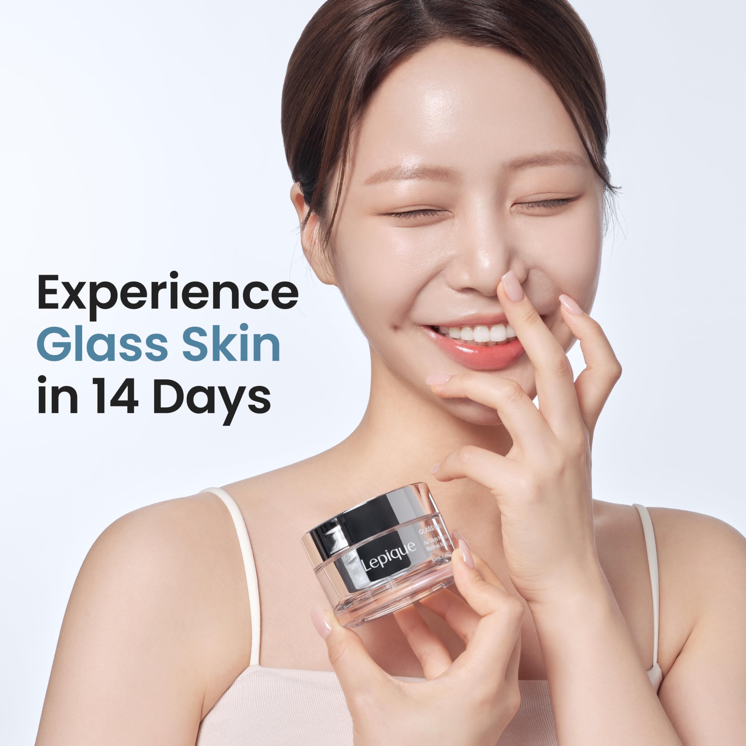 Lepique Retinol Night Cream close-up texture highlights creamy consistency for renewal.