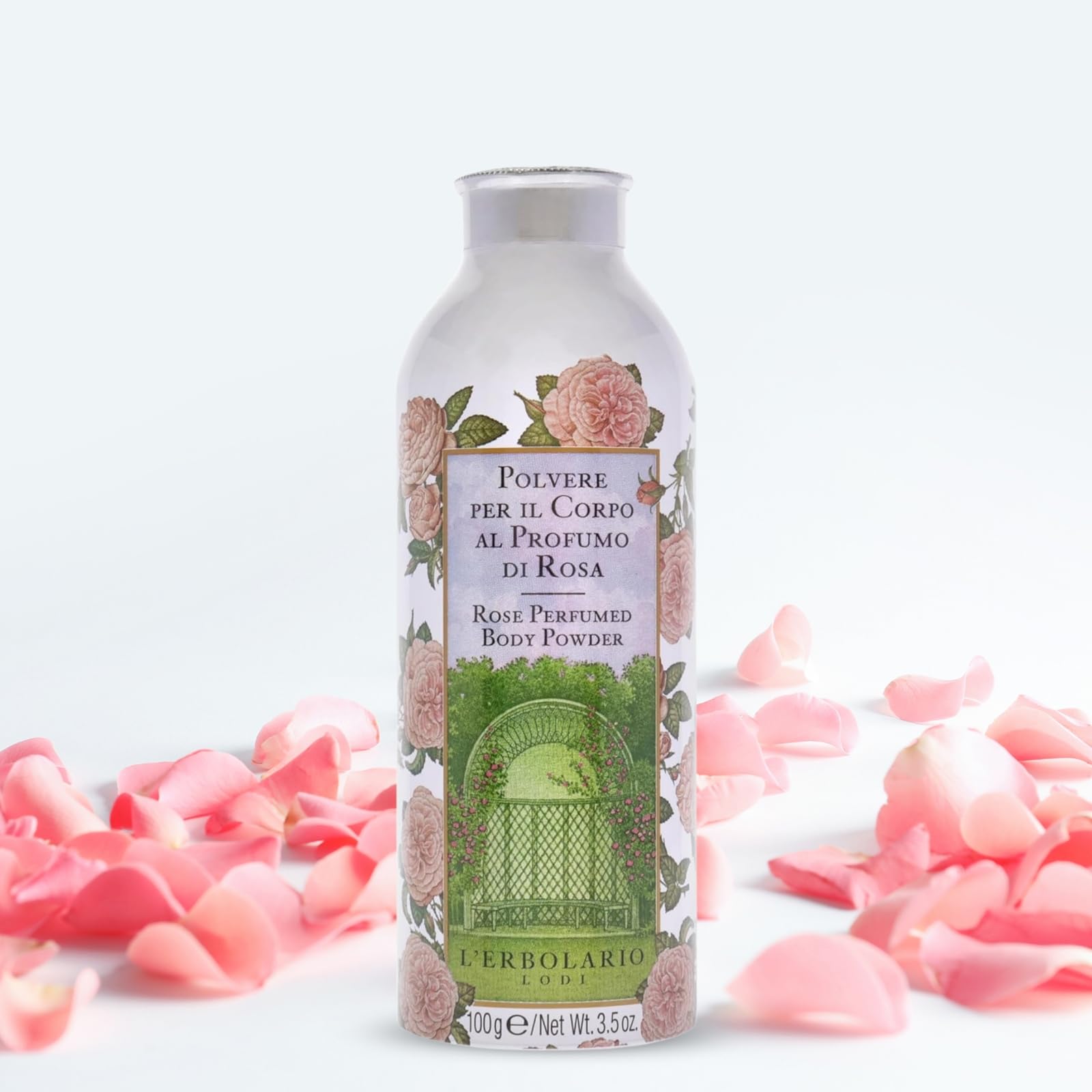 L'Erbolario Rose Perfumed Body Powder fragrance blend with freesia and jasmine.