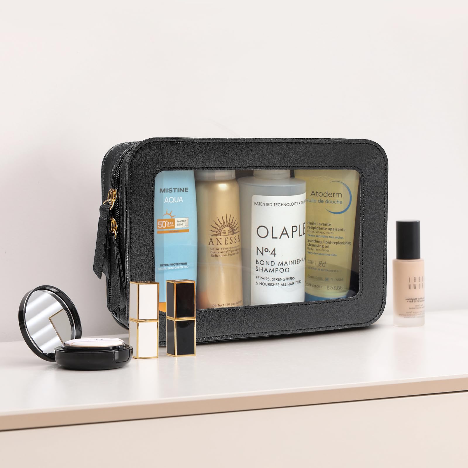 LETGO Travel essentials pouch packing scenario demonstrating easy organizing and quick access.