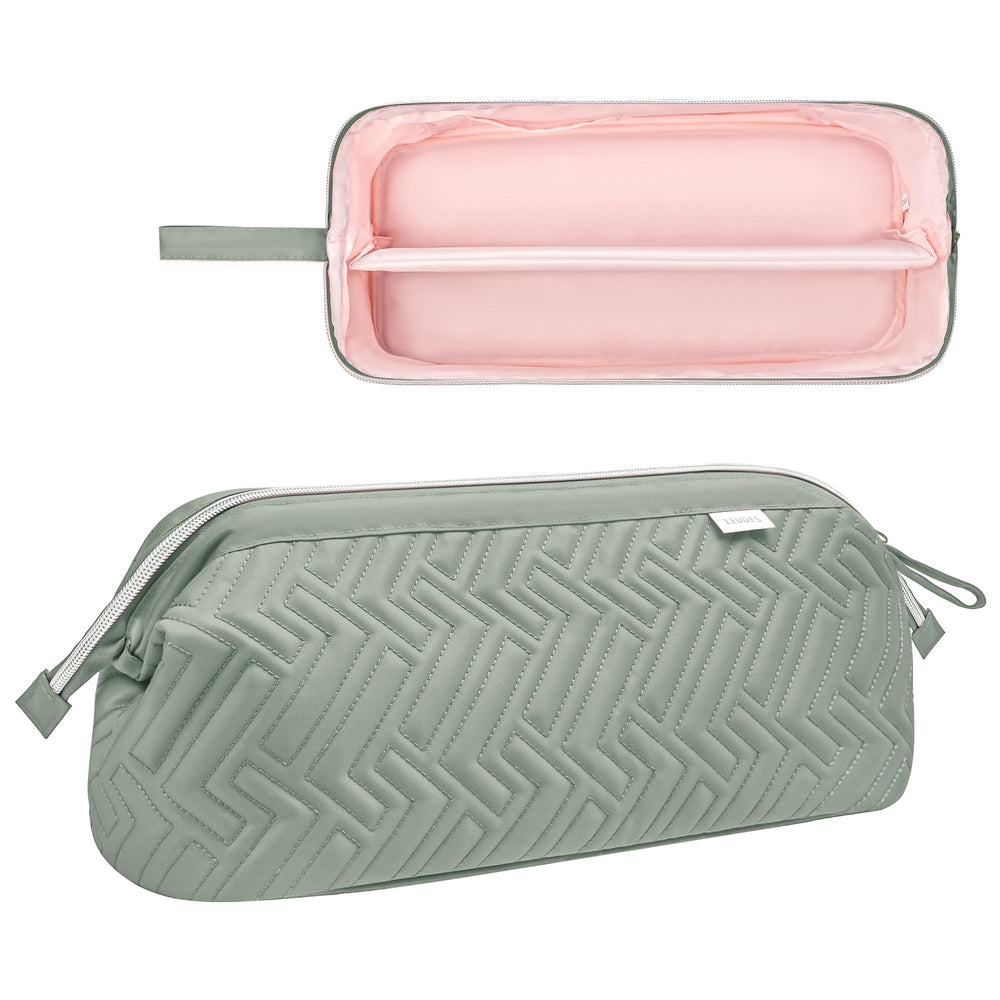 Leudes travel bag compact design fits easily in luggage.
