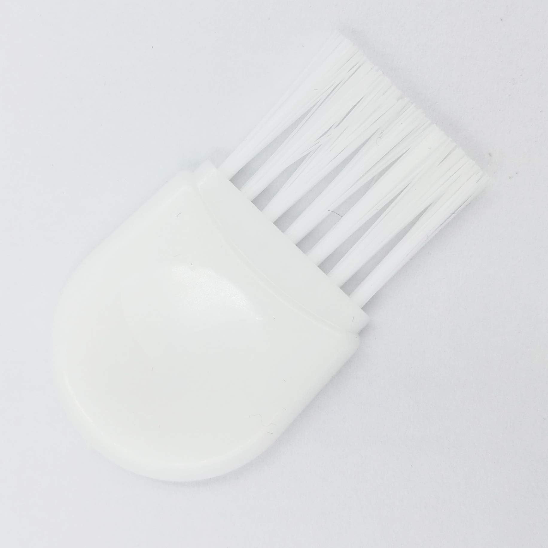 LEZHISNUG mini-size portable design for travel