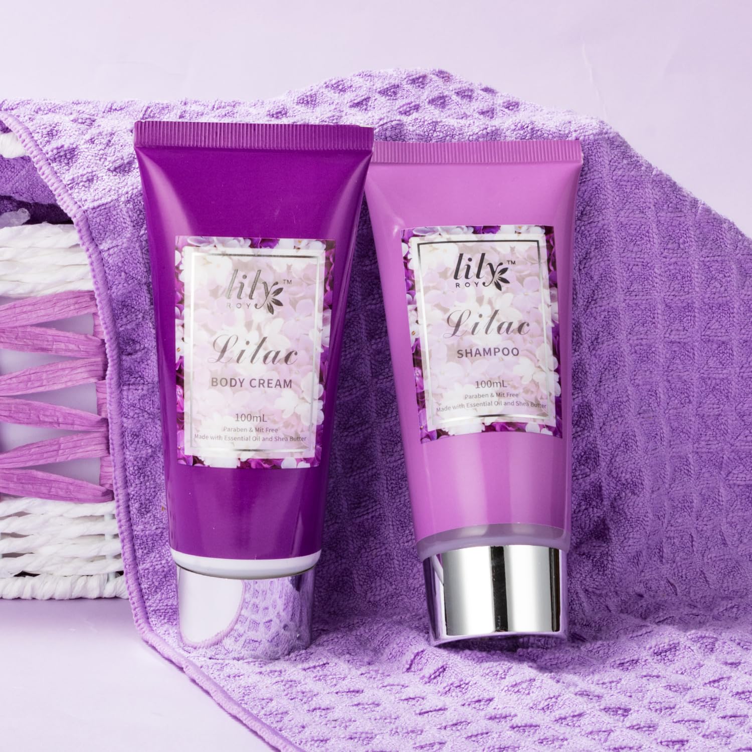 LILY ROY bubble bath bottle provides a luxurious, relaxing soak.