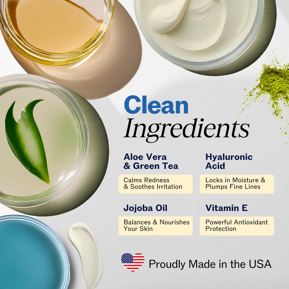 LilyAna Naturals Retinol Cream texture close-up shows quick-absorbing formula.