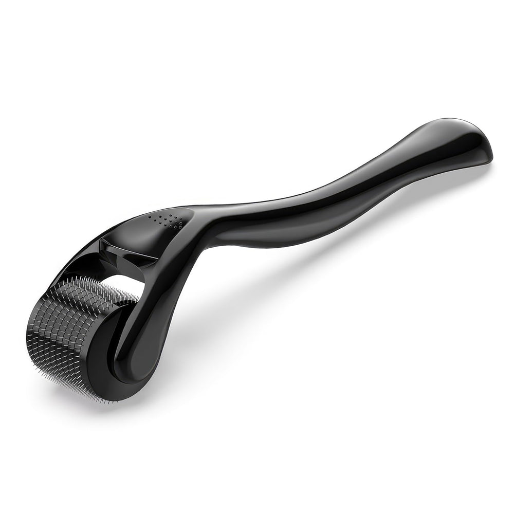 Linduray Skincare titanium derma roller for the face improves product absorption.