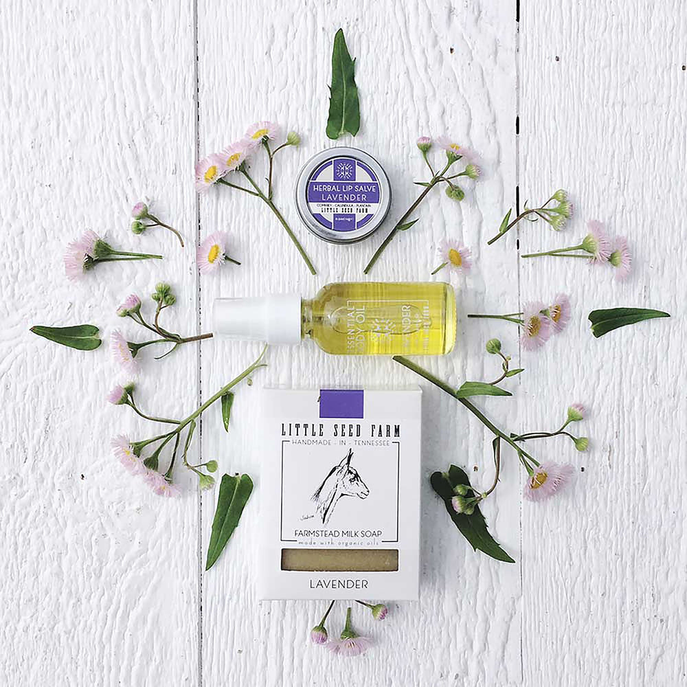 Uso diario con aroma suave de lavanda de Little Seed Farm.