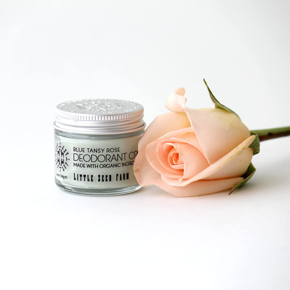 Ingredientes naturales y libres de crueldad de Little Seed Farm para piel sensible.