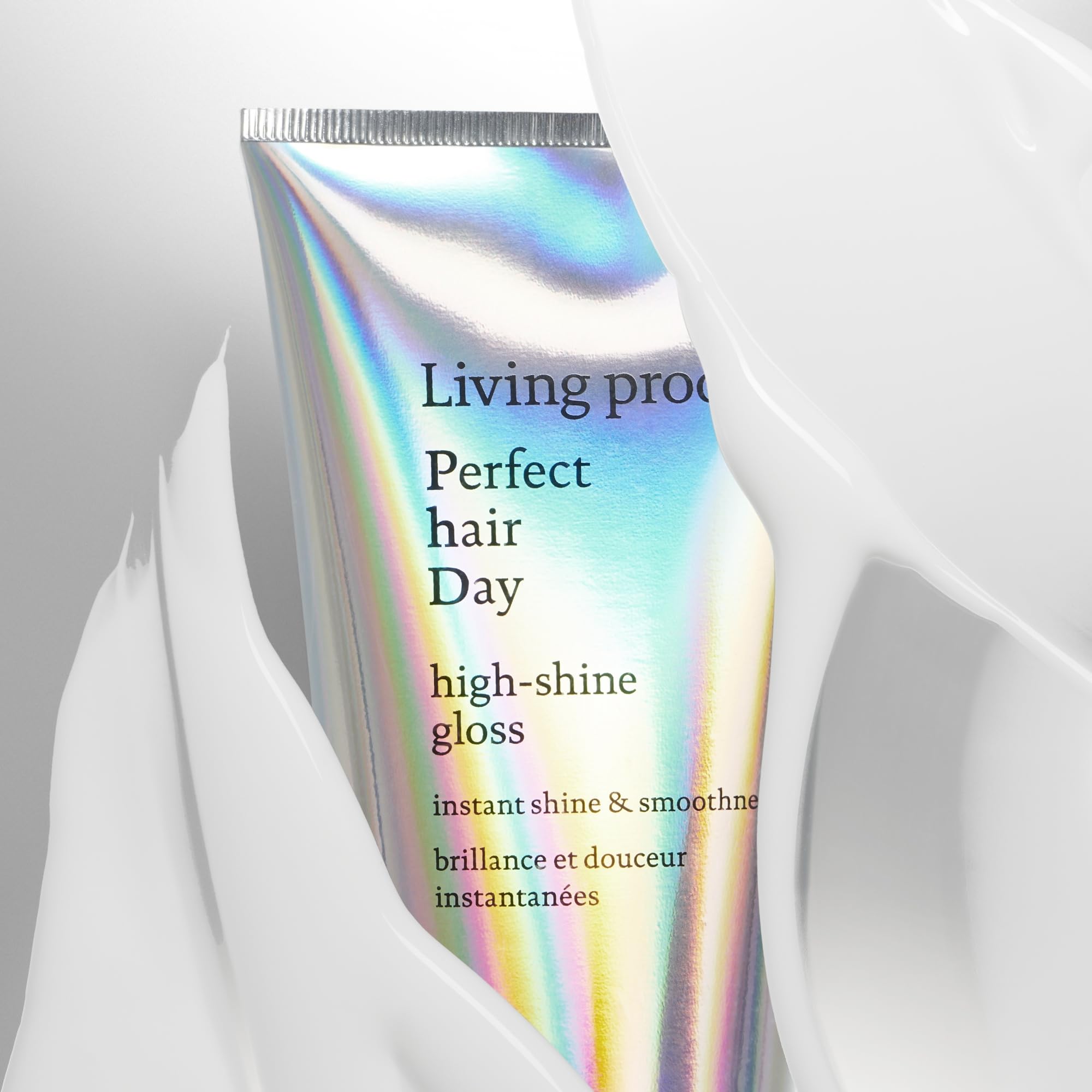 Living Proof Perfect Hair Day High-Shine Gloss acabado de espejo para looks diarios.