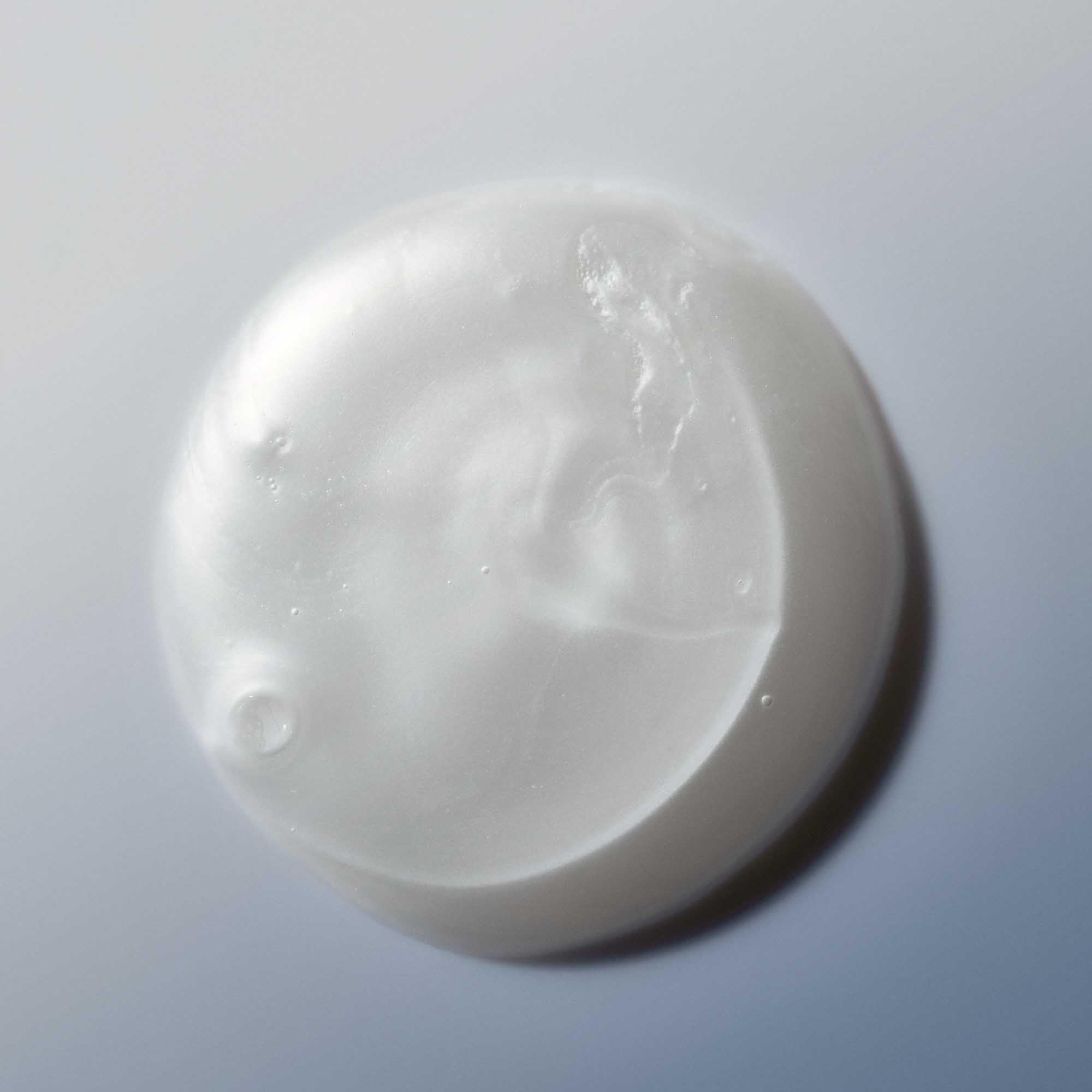 Living Proof Restore Shampoo daily-use packaging emphasizes silicone-free formula.