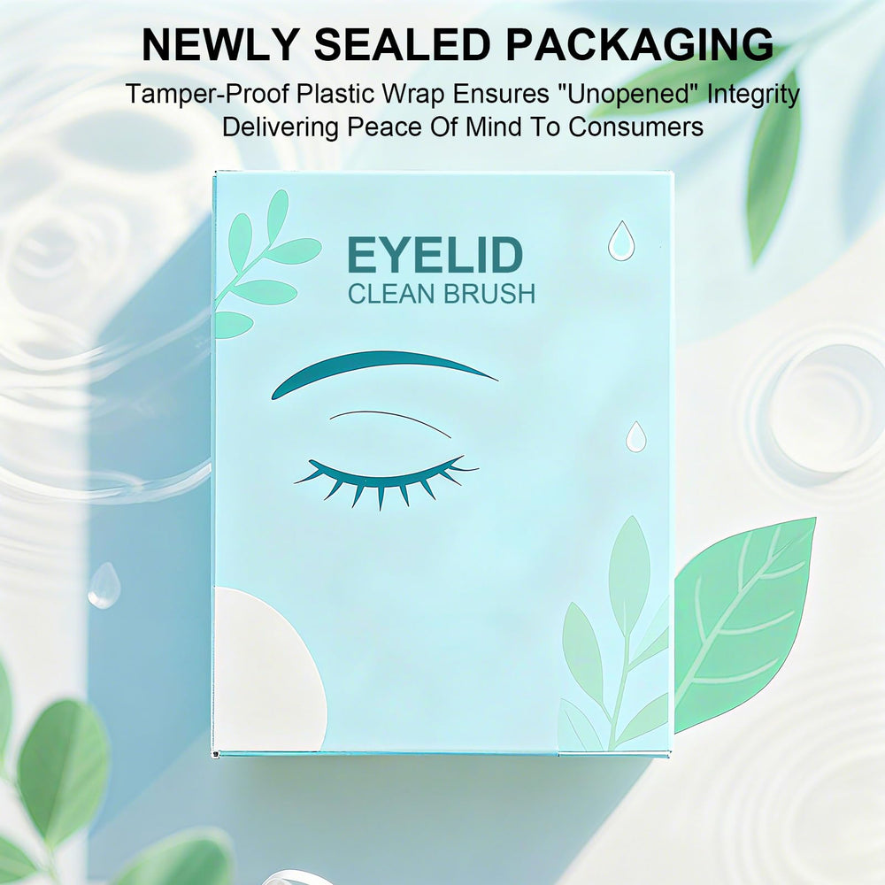 LIZICH on-the-go eyelid-care kit enables quick, convenient cleansing.