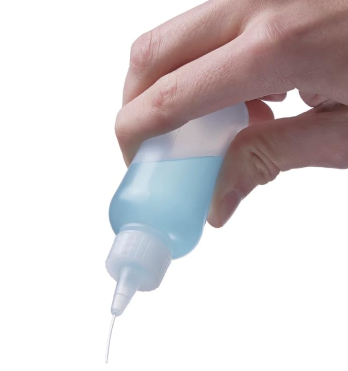 ljdeals refillable plastic bottle suited for hair color and crafts.