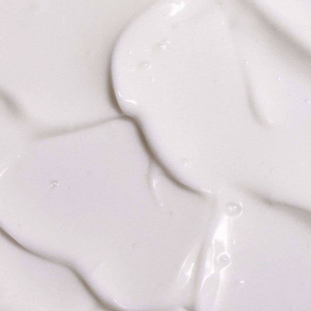 L'OCCITANE crema de manos Osmanthus con aplicación lujosa y suave.