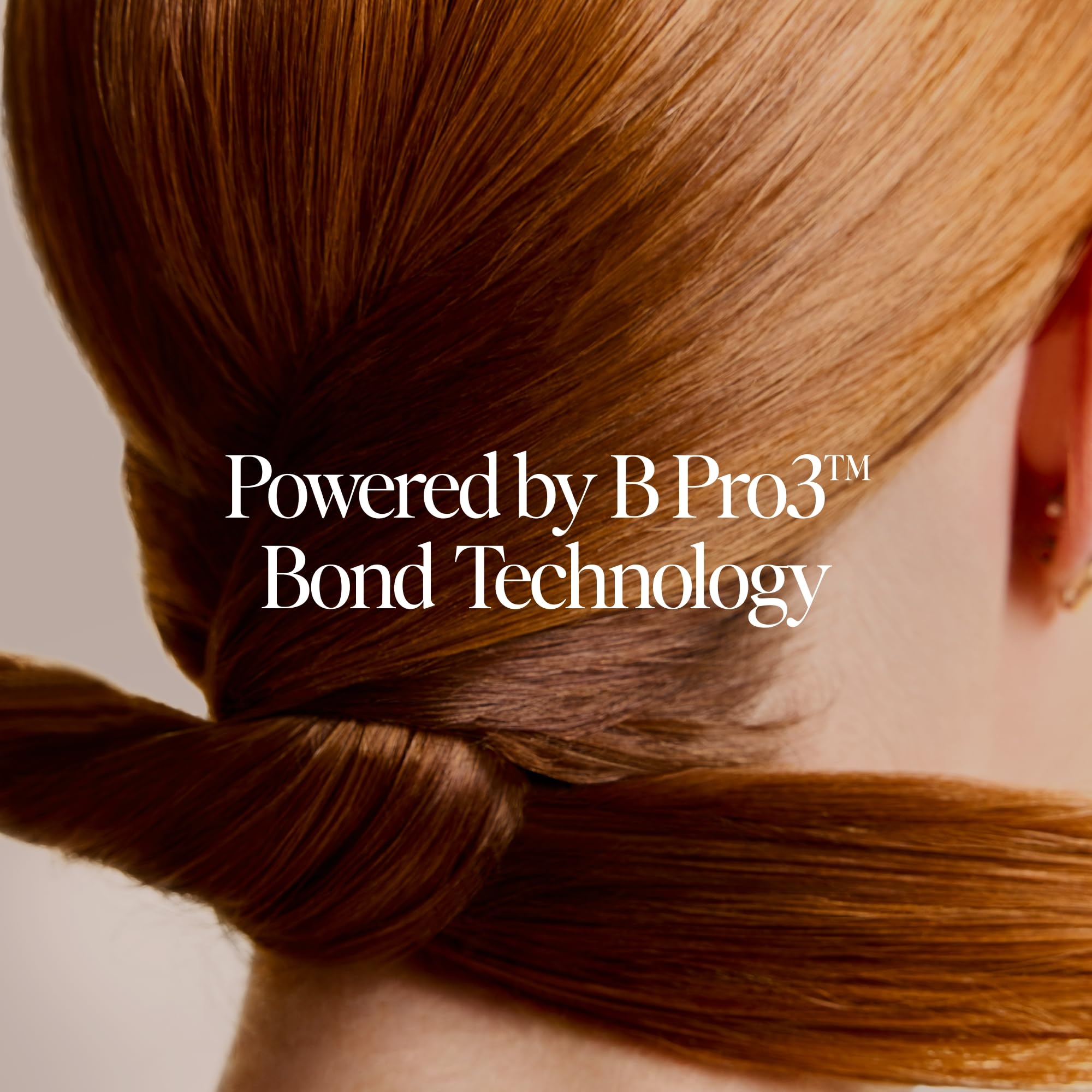Lolavie Glossing Detangler prep promotes flawless blowouts.