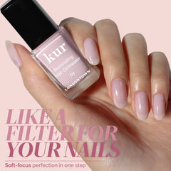 LONDONTOWN Iluminador Rosa para Uñas – aplicación en uñas: brillo natural y cobertura sutil.