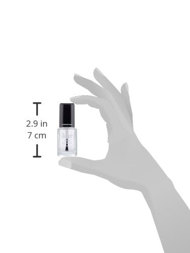 LONDONTOWN Kur Instant Smudge Fix es compacto para retoques en movimiento.