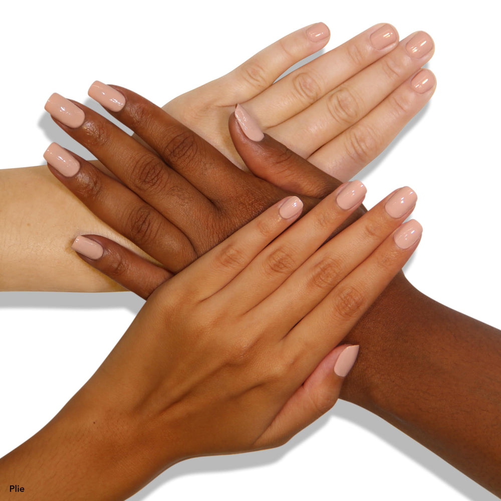 LONDONTOWN Sophisticate application scene showing at-home manicure setup.