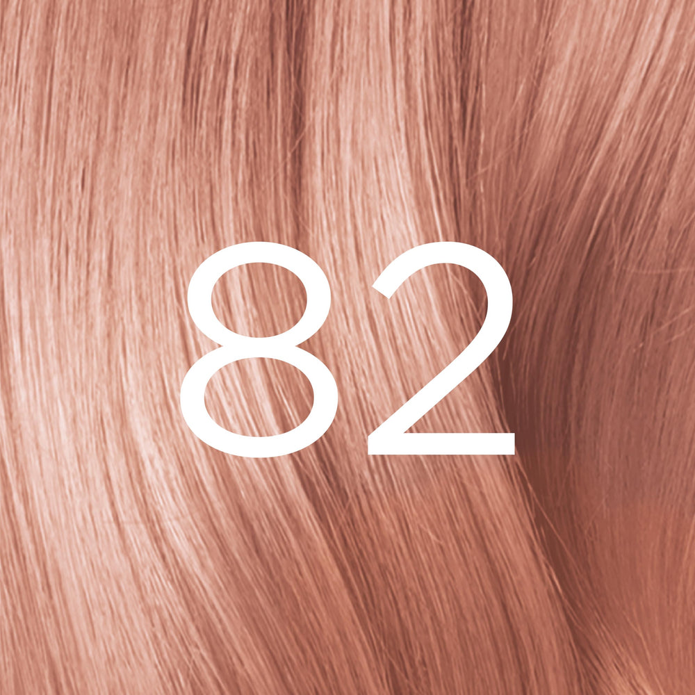 Feria Strawberry Blonde swatch shows vivid, multi-dimensional shine.