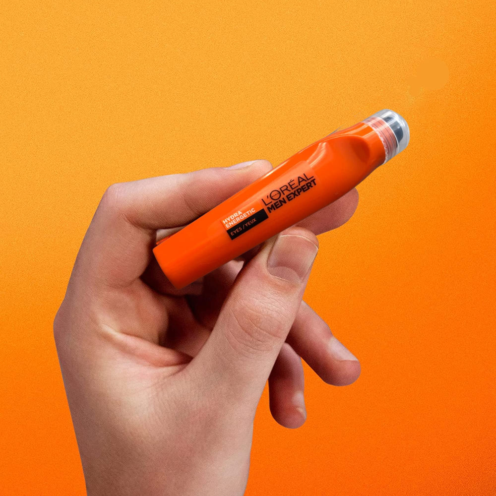 Vitamin C and caffeine deliver a brightening, energizing sensation with every roll-on swipe.