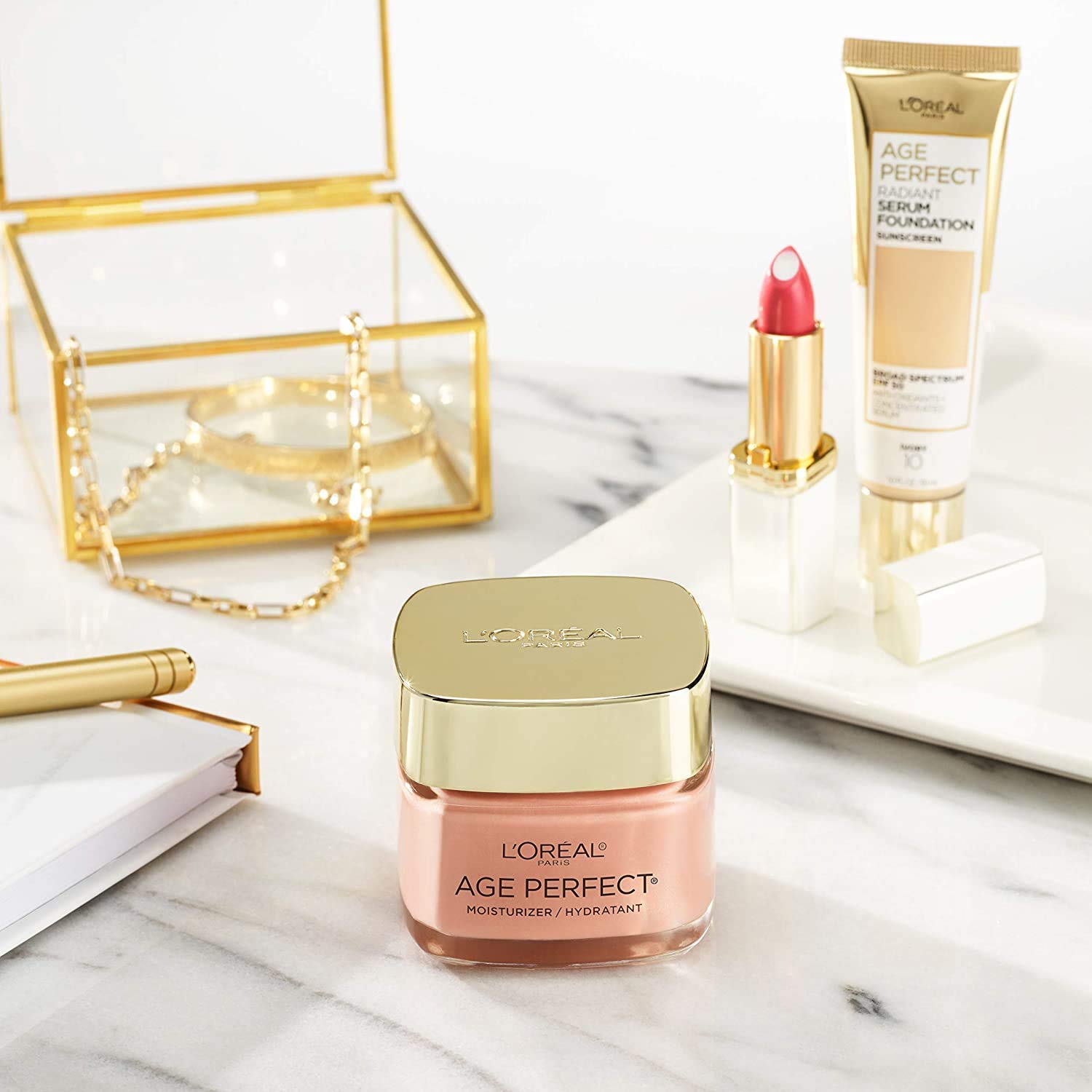 L’Oréal Paris Age Perfect Rosy Tone hidratación diaria para piel madura.