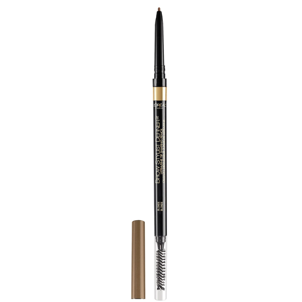 L'Oreal Paris Brow Stylist Definer ultra-fine tip for precise, natural-looking brow strokes.