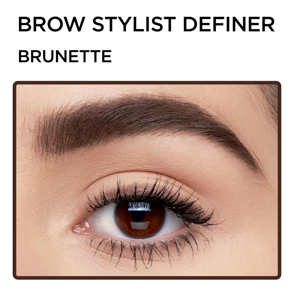 Cepillo spoolie de L'Oreal Paris para peinar y definir cejas.