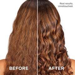L'Oréal Paris EverPure espuma lujosa que envuelve el cabello.